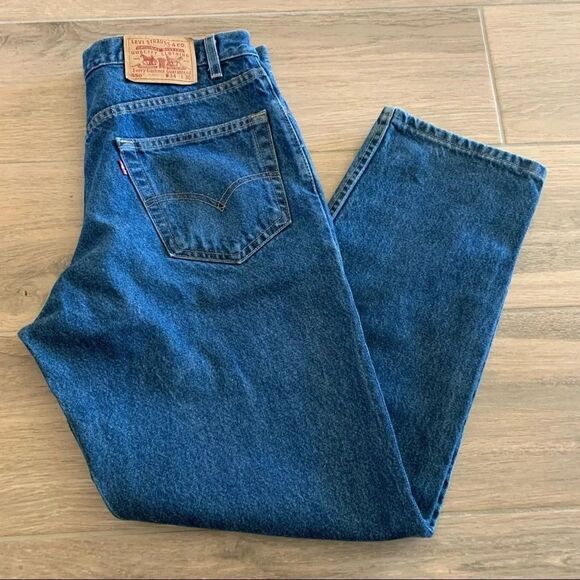 Vintage Levi’s 550 Relaxed Fit Straight Leg Blue denim Jeans size 34 x 30 - Picture 1 of 9